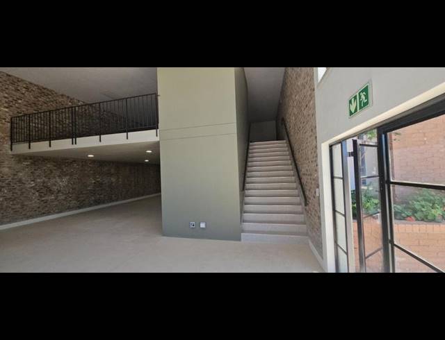 BUSINESS PROPERTY TO RENT IN HALFWAY HOUSE